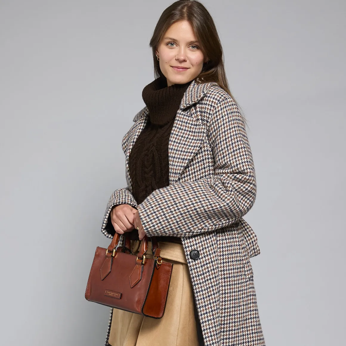Borsa a mano in pelle con tracolla removibile