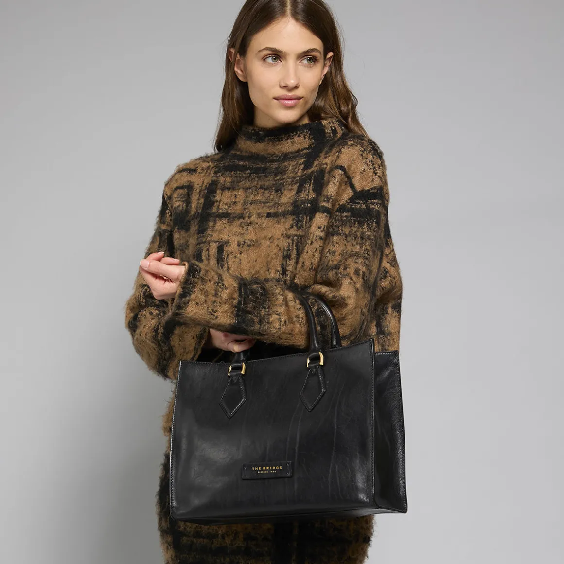 Borsa a mano in pelle con tracolla removibile