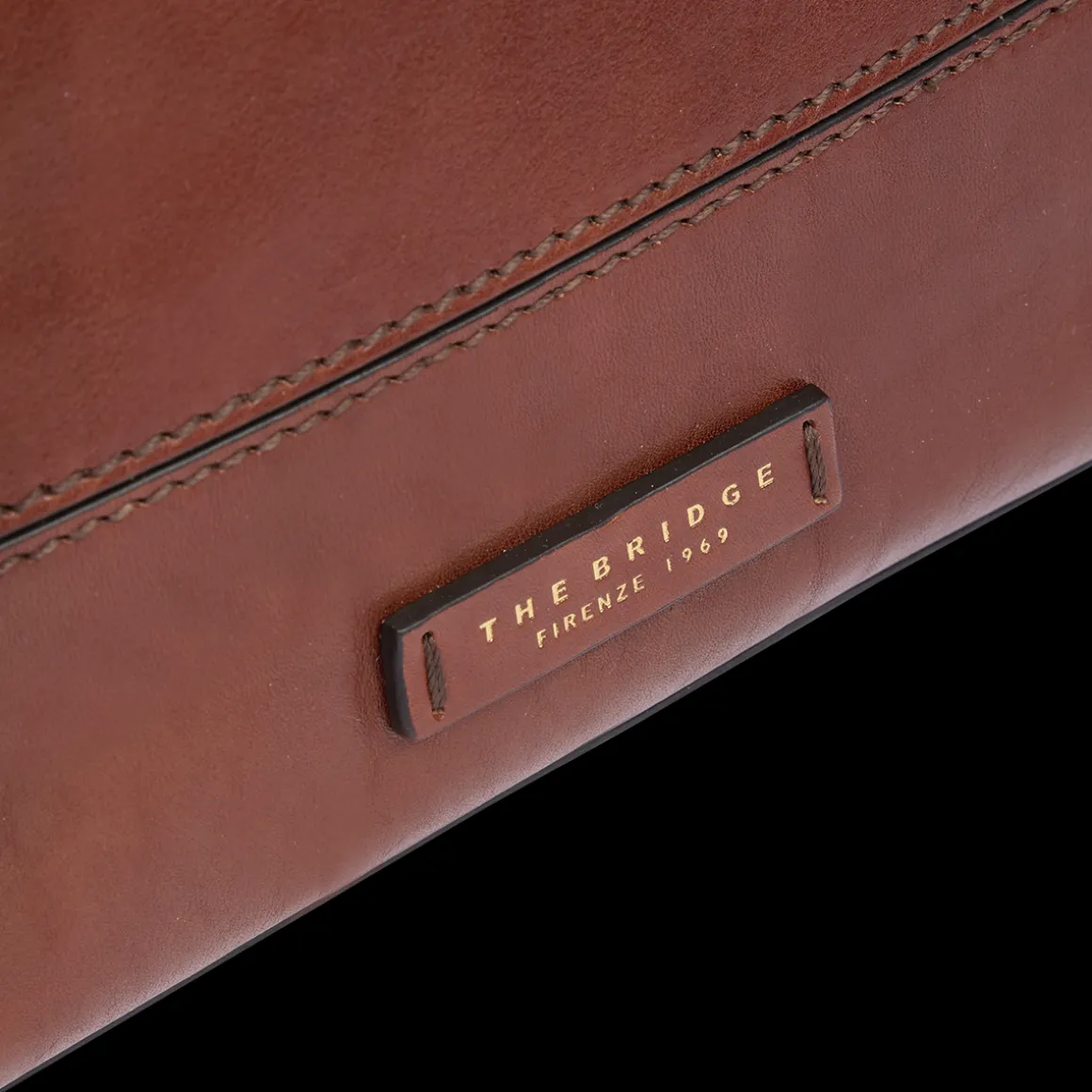 Borsa a mano in pelle con tracolla removibile