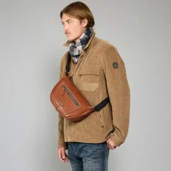 Marsupio uomo in pelle con zip frontale
