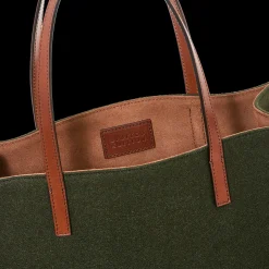 SHOPPER