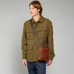 Tracolla in pelle uomo