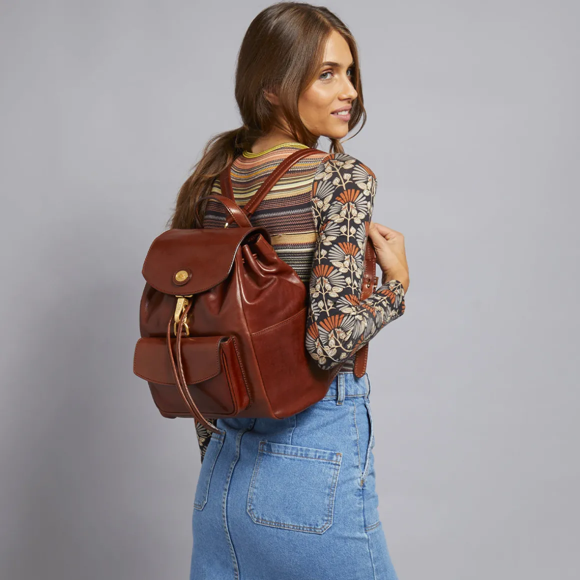 Zaino donna pelle con tasca frontale
