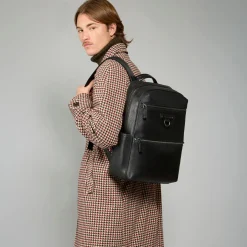 Zaino uomo in pelle una zip e tasca frontale